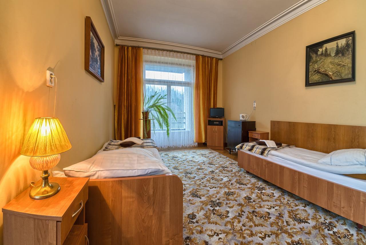 Patria Aparthotel Krynica Zdroj Luaran gambar